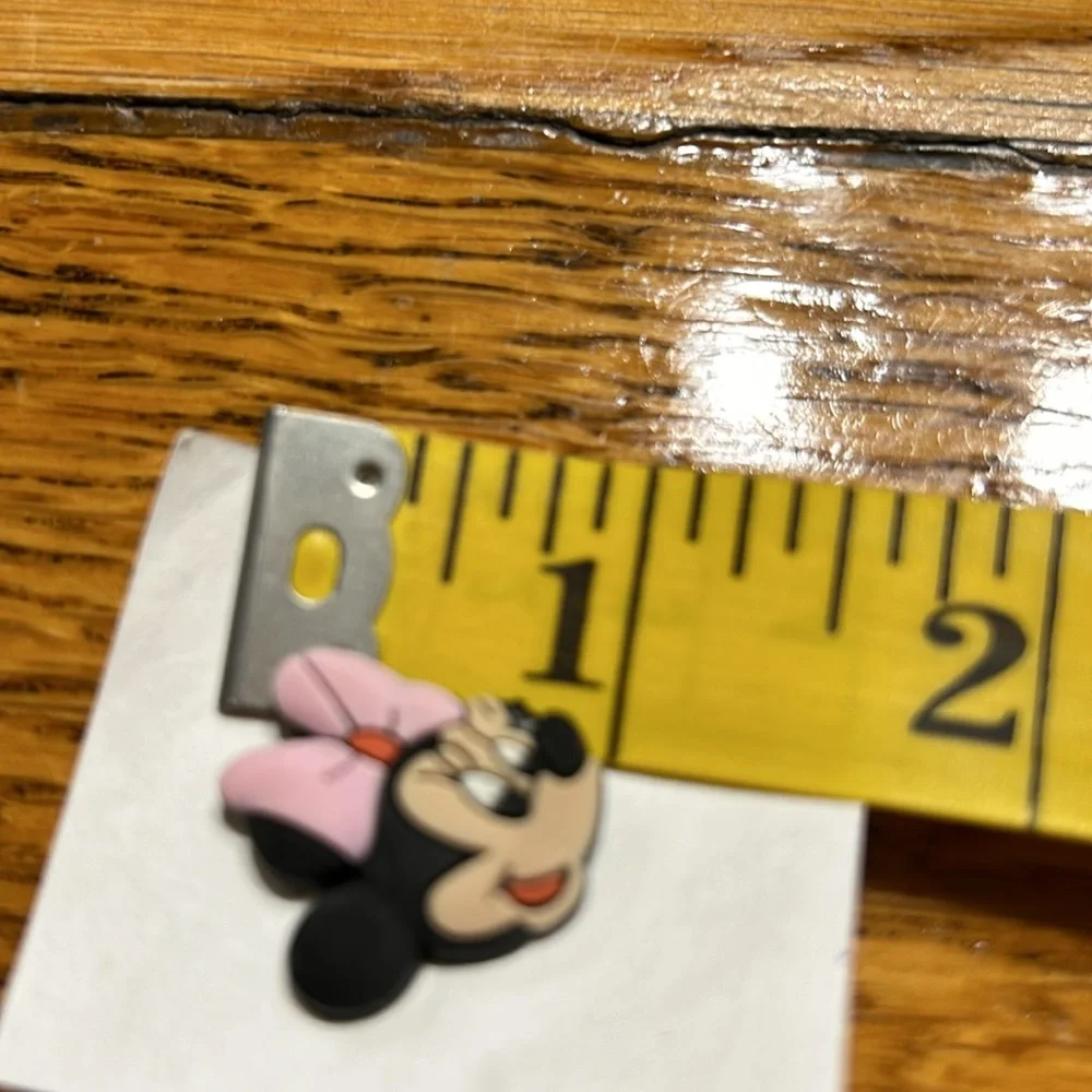 Jibbitz brand CROCS decorations. Minnie Mouse. Good condition.